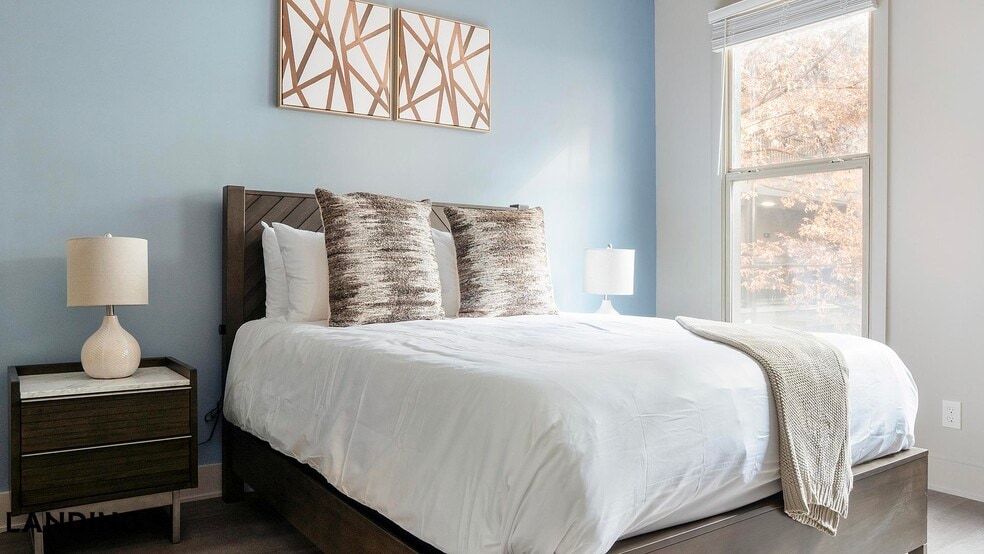 Building Photo - 49 Boulevard SE