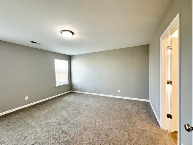 Building Photo - 6093 Arbor Wds Wy