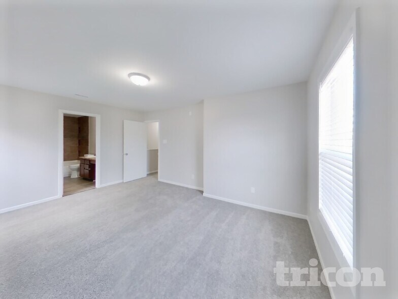 Building Photo - 10875 Grace Dr