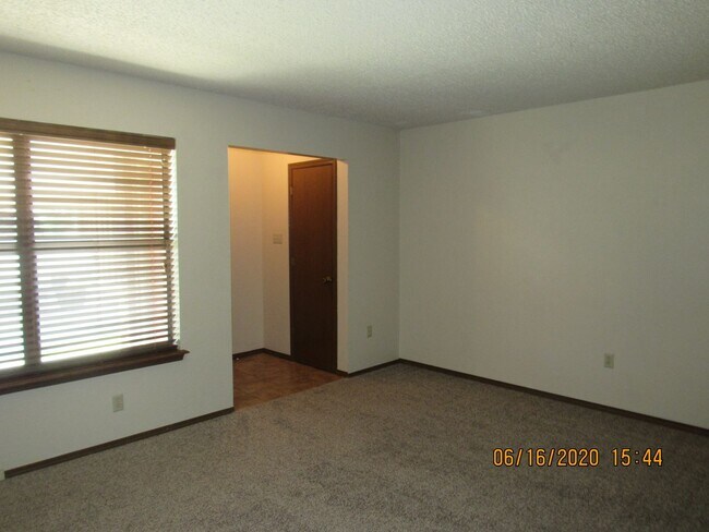 Building Photo - 2809 NW 46th St