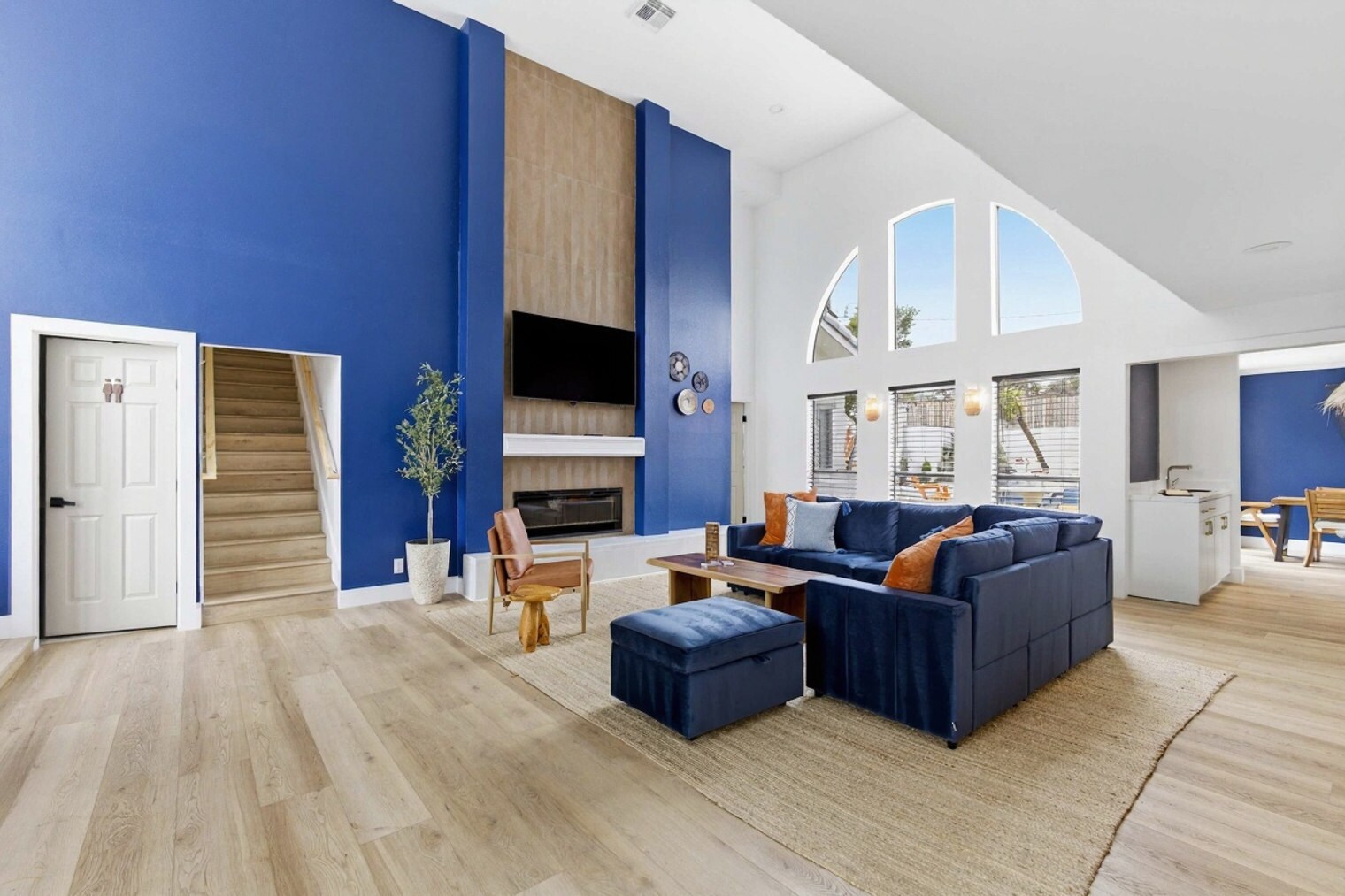 Building Photo - 7621 North Songbird-SI ID1501425P