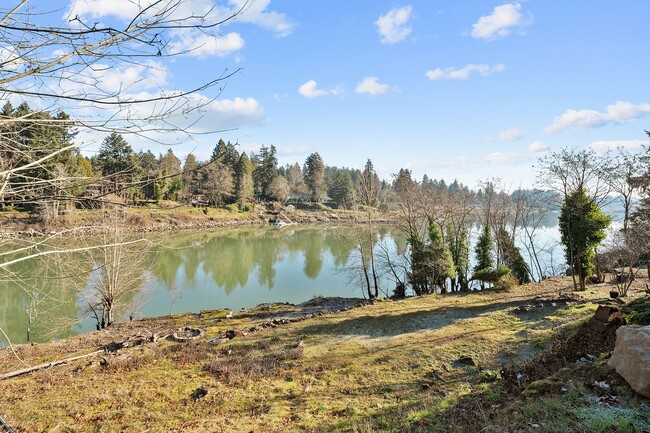 Building Photo - Lake Oswego Four Bedroom Home with View of...