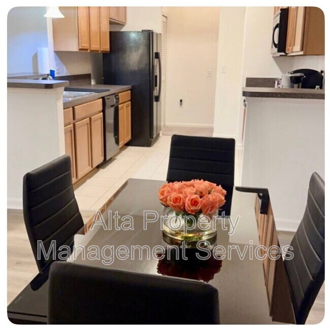 Building Photo - 7071 Deer Lodge Cir