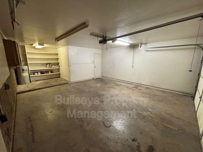 Building Photo - 5322 W Caron St