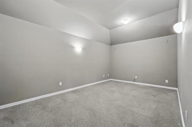 Building Photo - 2812 Gooseberry Dr
