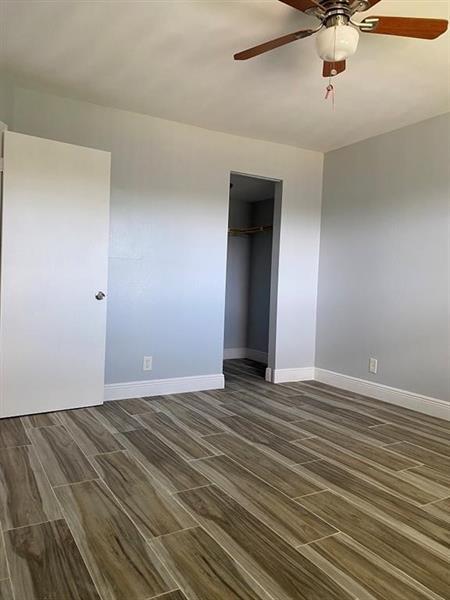 Building Photo - 7900 N Colony Cir
