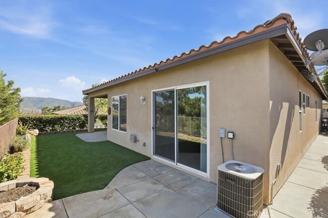 Building Photo - 9196 Pioneer Ln