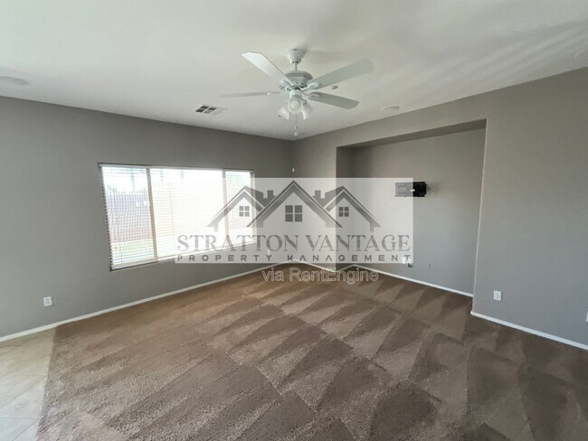 Building Photo - 2874 S Nielson St