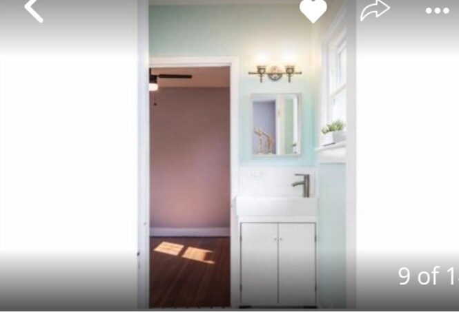 Building Photo - 5835 Broadway