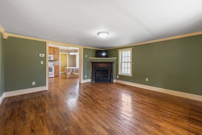 Building Photo - 143 Bertie Ln