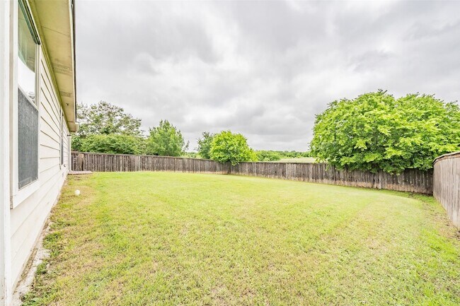 Building Photo - 629 Chalk Knoll Rd