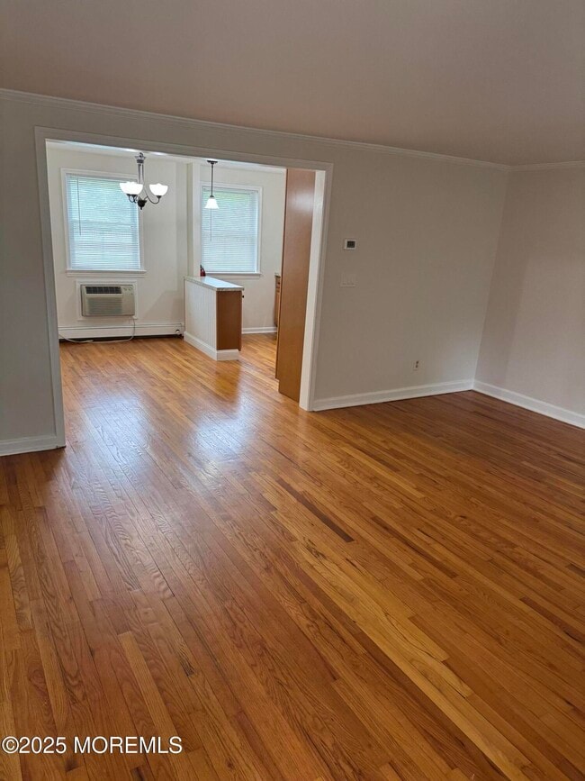 Building Photo - 146 Manor Dr