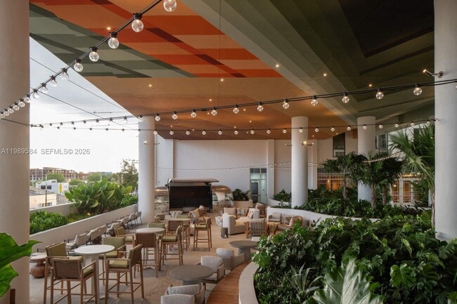 Building Photo - 2200 NW 1st Ave