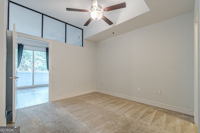 Building Photo - 44 Peachtree Pl NW