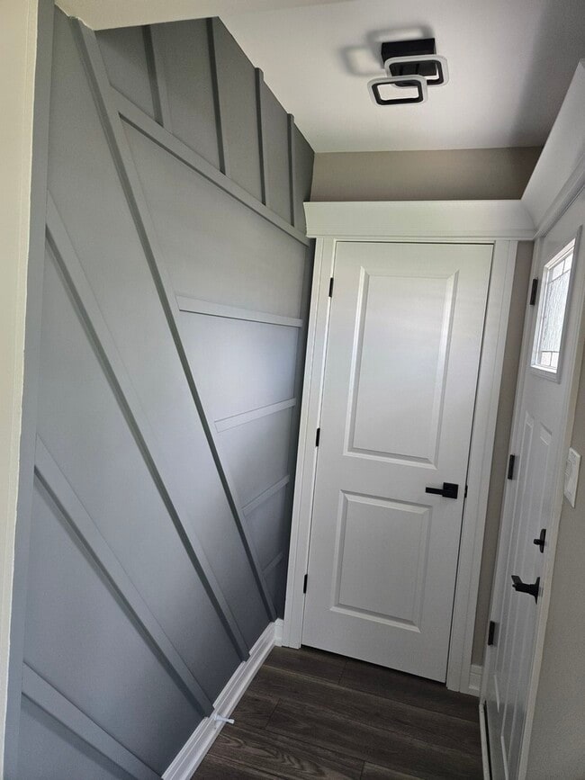 Building Photo - 6024 Birmingham St