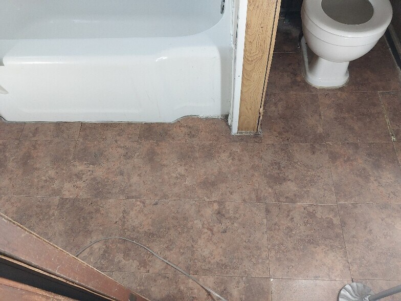 Building Photo - 107 South St