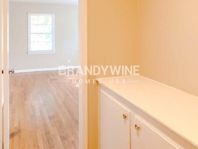 Building Photo - 5257 Norman Blvd