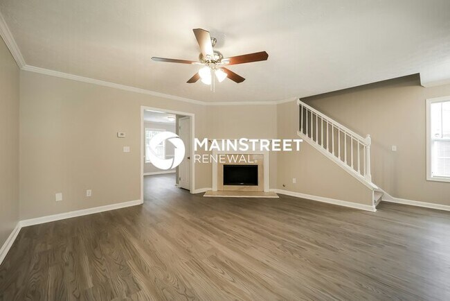 Building Photo - 4 Bedroom Pet-Friendly Home in Rex, GA with Main Street Renewal