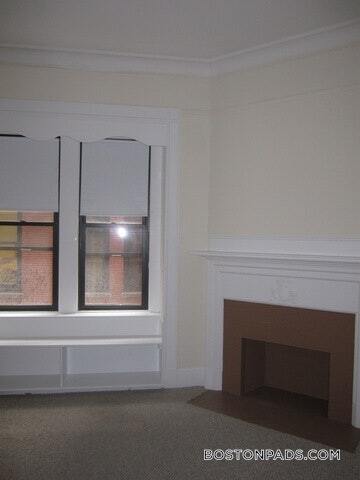 Building Photo - 62 Boylston St