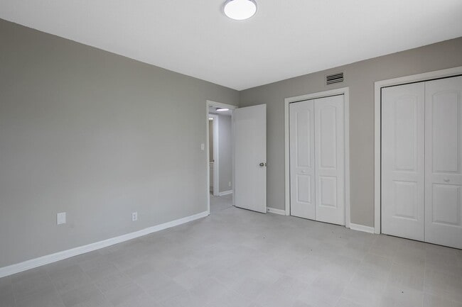 Building Photo - 1608 Fayette Ave