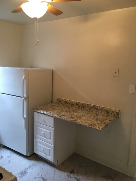 Building Photo - 3320 Auchentoroly Terrace