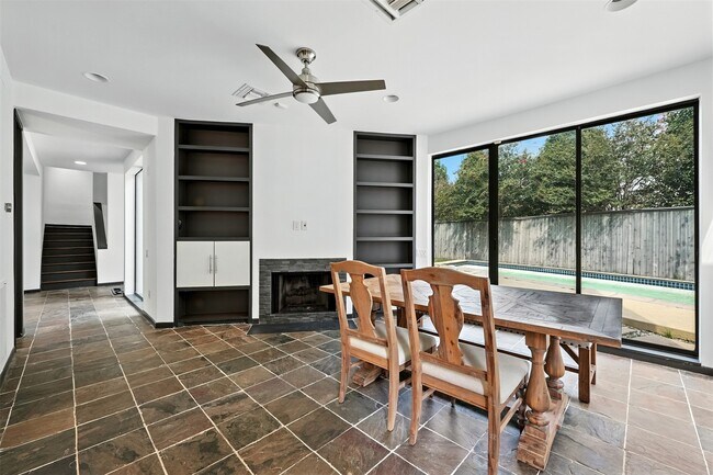 Building Photo - 2019 McClendon St