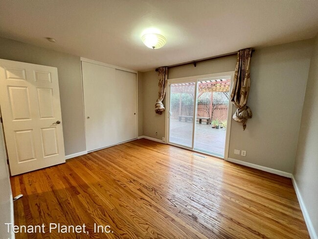 Building Photo - 3 br, 2 bath House - 1550 Magpie Ln