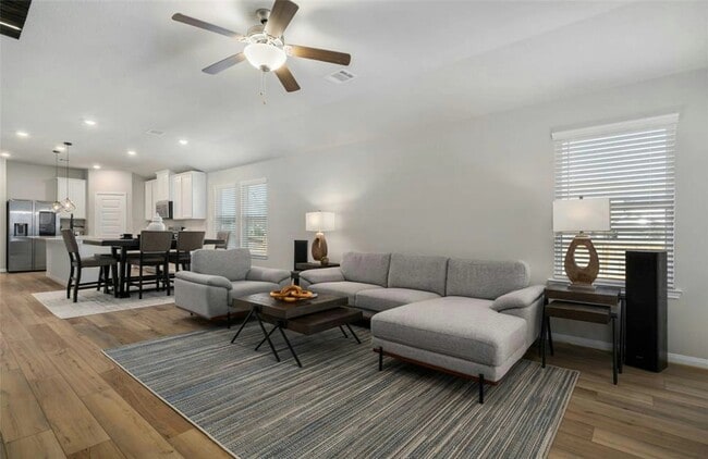 Building Photo - 205 Cresta Cv Ct