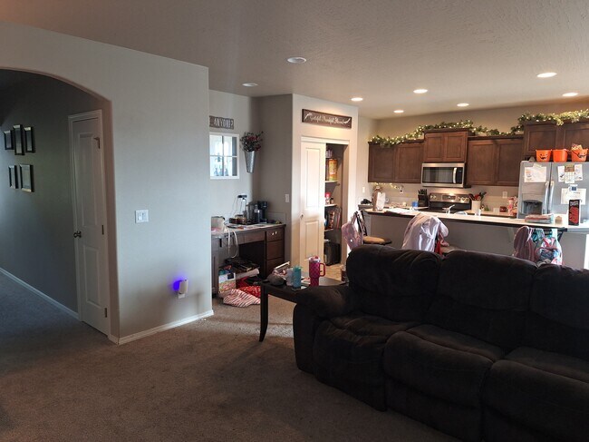 Building Photo - 4140 Furlong Ave SE