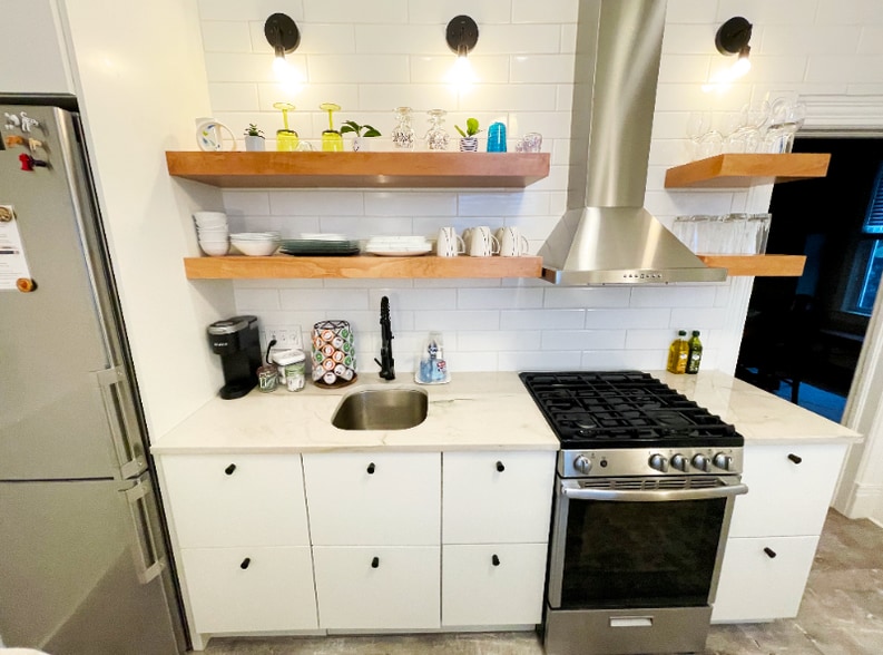 Building Photo - 331 State St