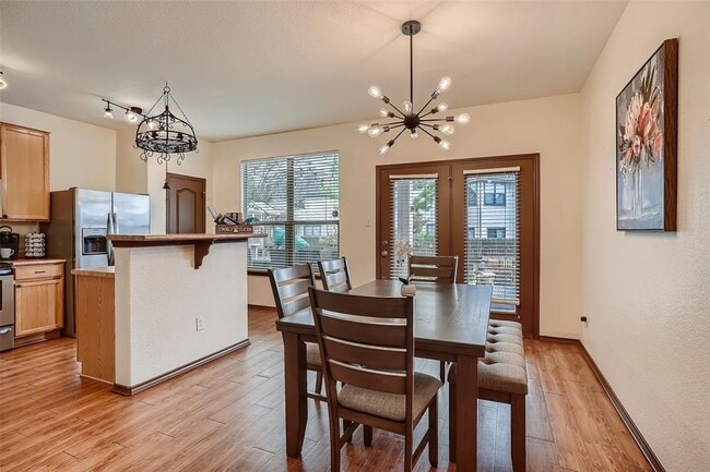 Building Photo - 1639 Bayland St