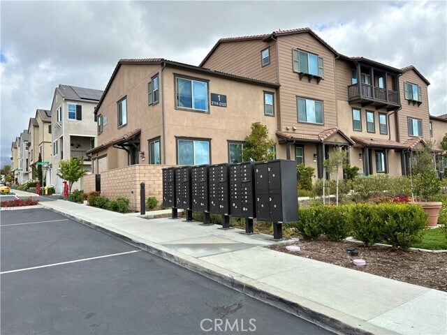 Building Photo - 2113 Crescent Moon