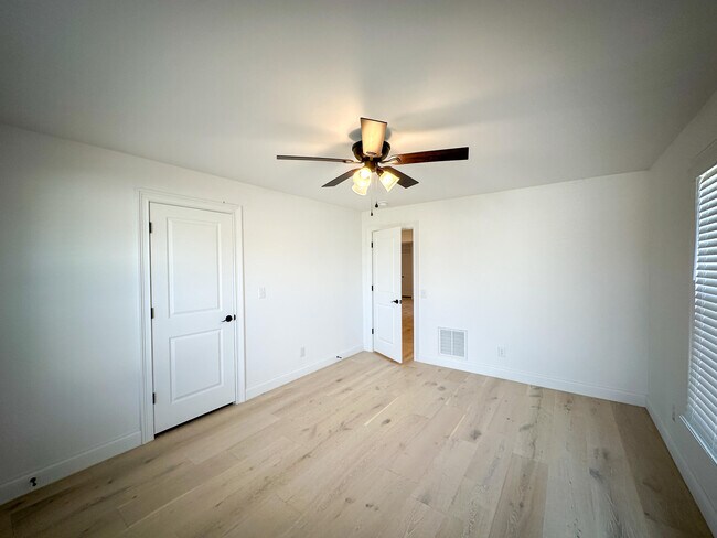 Building Photo - 46 Caden Ln