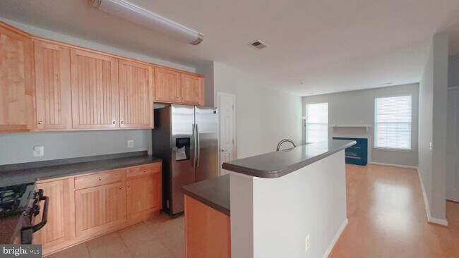 Building Photo - 4191 Lochleven Tr