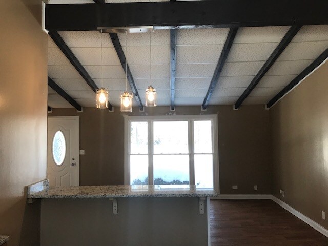 Building Photo - 1227 Wood St