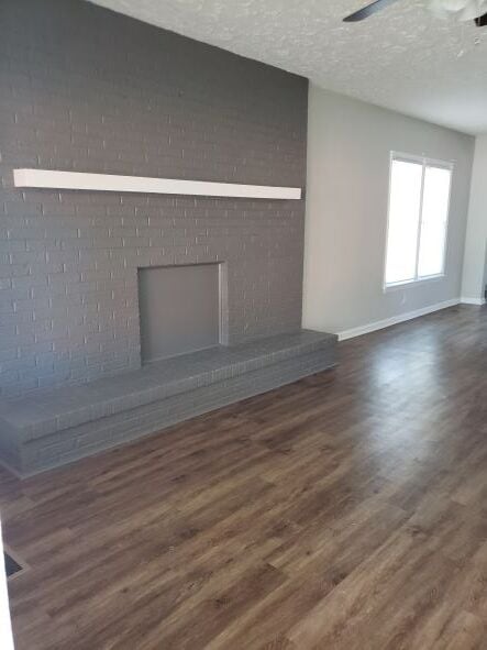 Building Photo - 2201 4th Ave