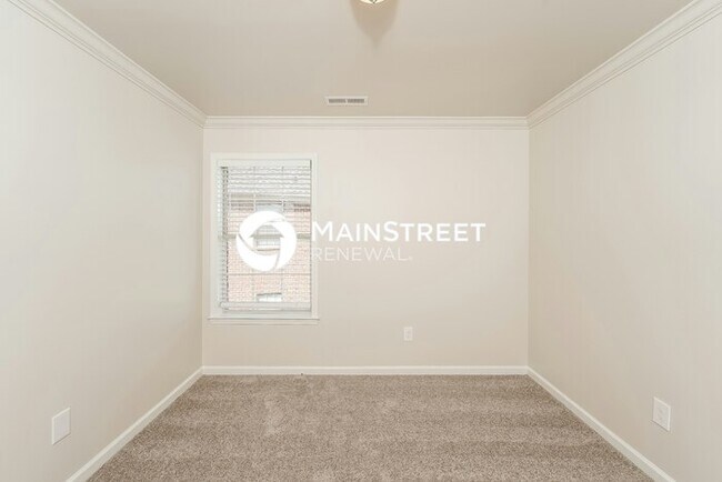 Building Photo - 3 Bedroom Pet-Friendly Home in GARDENDALE, AL with Main Street Renewal