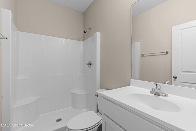 Building Photo - 3200 Maldon Ct