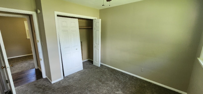 Building Photo - 809 N Patton Ave