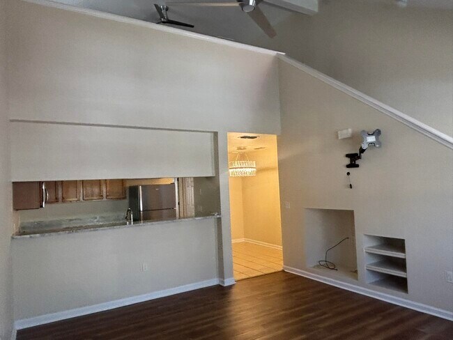 Building Photo - 4434 Gearhart Rd