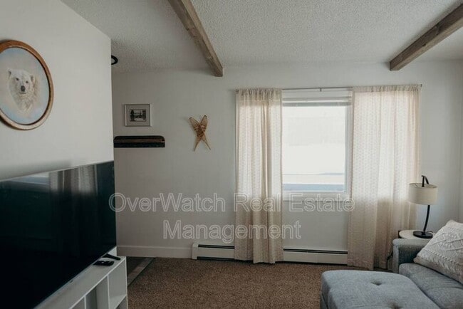 Building Photo - 3009 W 33rd Ave