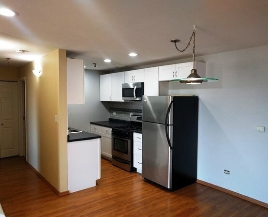 Building Photo - 973 Crimson Ct