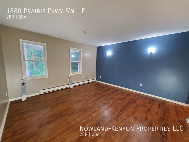 Building Photo - 1880 Prairie Pkwy SW - E- 2 beds, 1 full bath