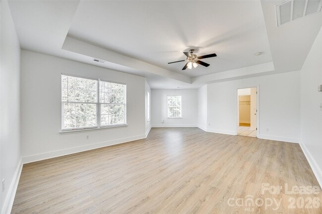 Building Photo - 3725 Planters Watch Dr