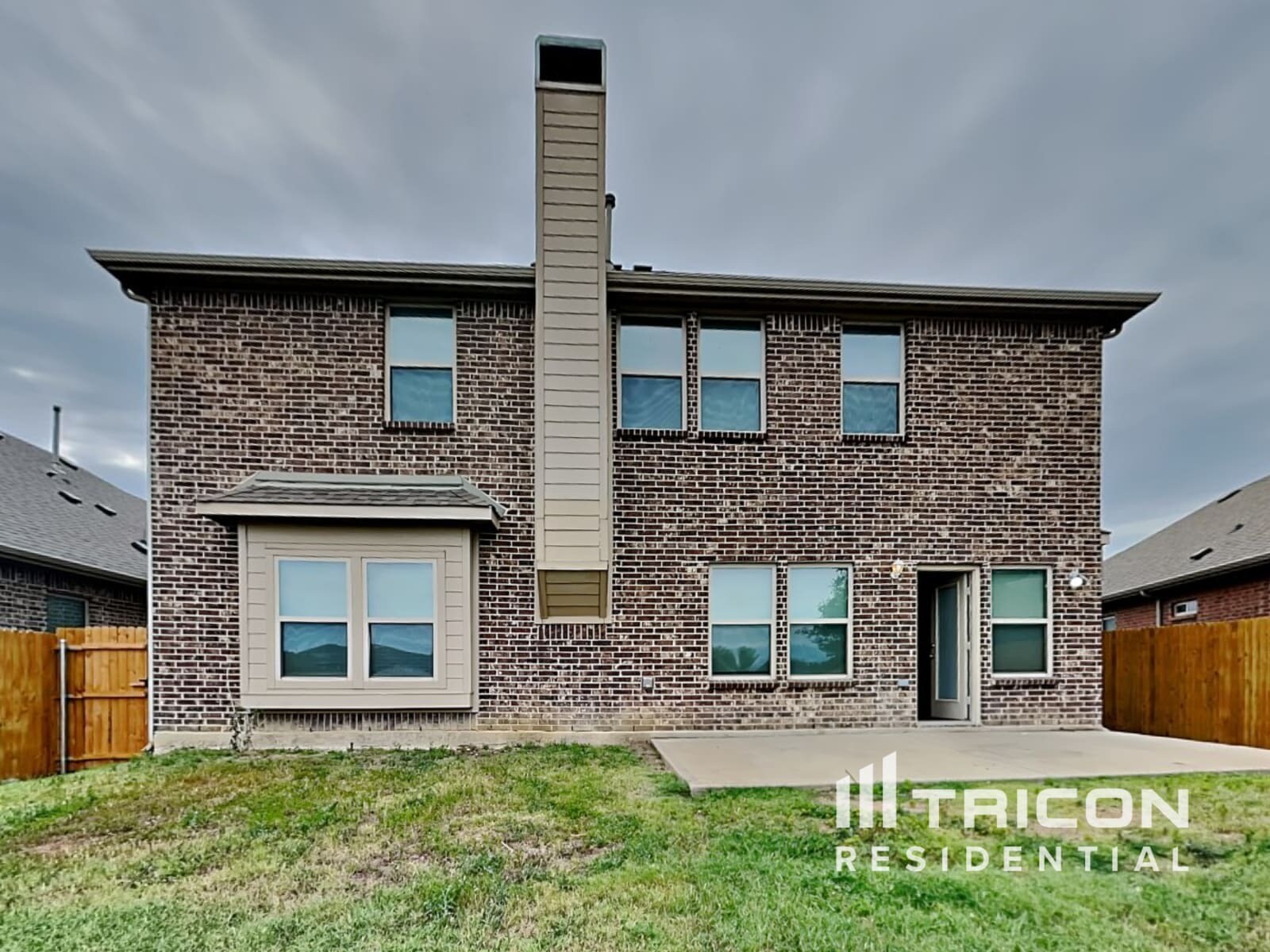 Building Photo - 2304 Eppright Dr