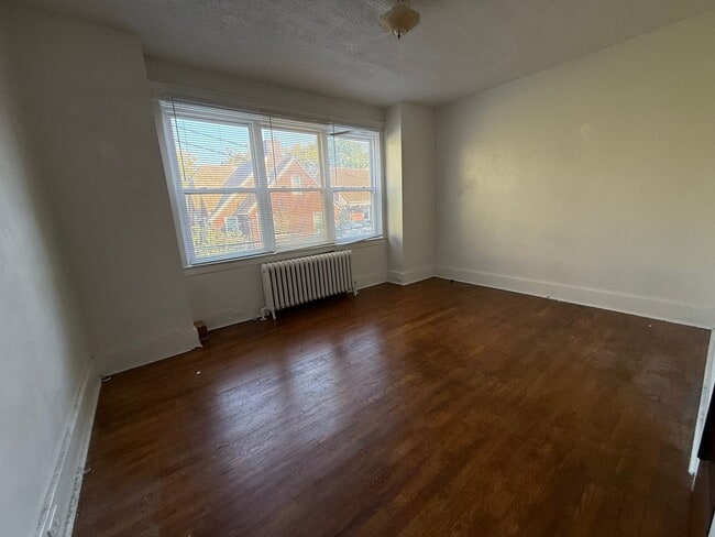 Building Photo - 6603-6603 Woodwell St