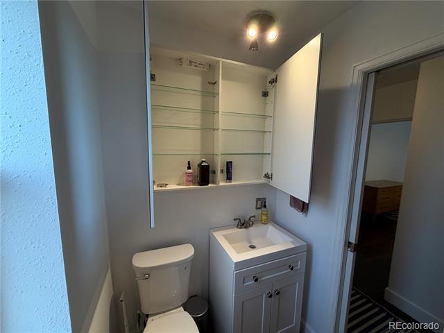 Building Photo - 1100 Colorado Blvd