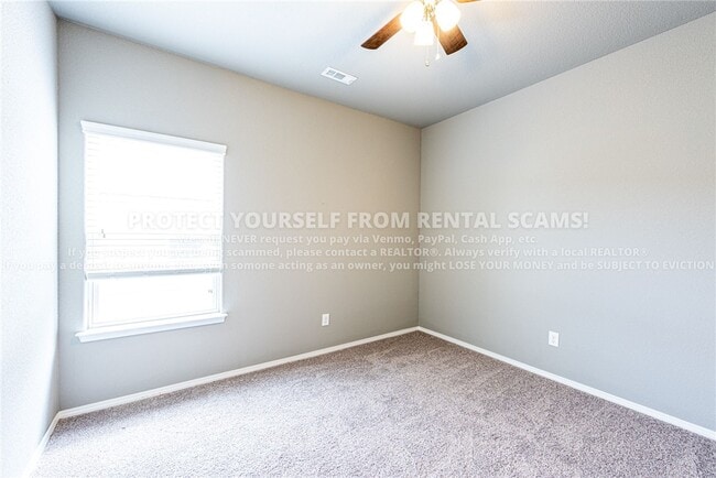 Building Photo - 1291 S Springfield Dr
