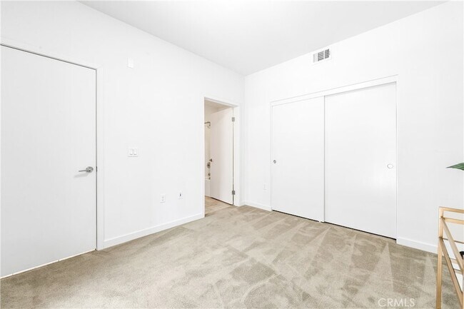 Building Photo - 630 Colorado Cir