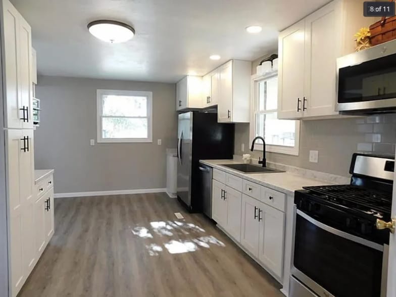 Building Photo - 125 Ave A